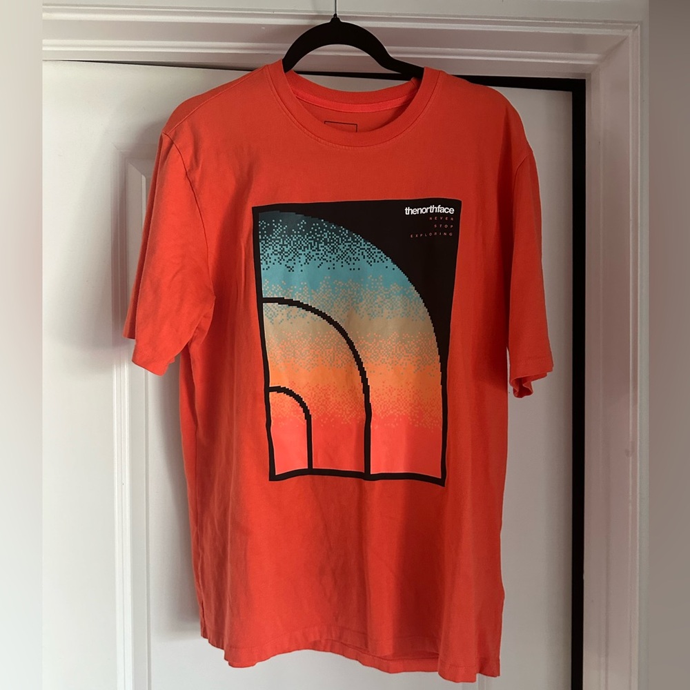 Large Northface men’s shirt